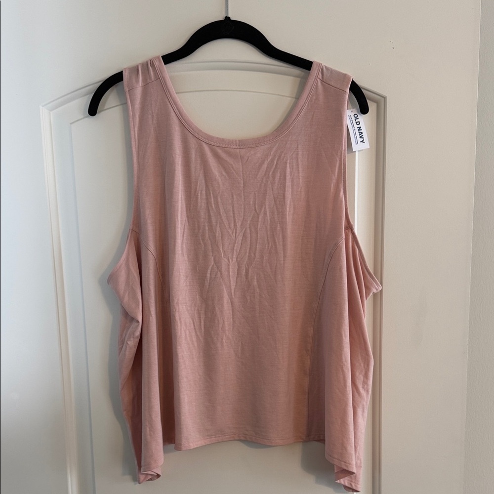Women’s Activewear Top